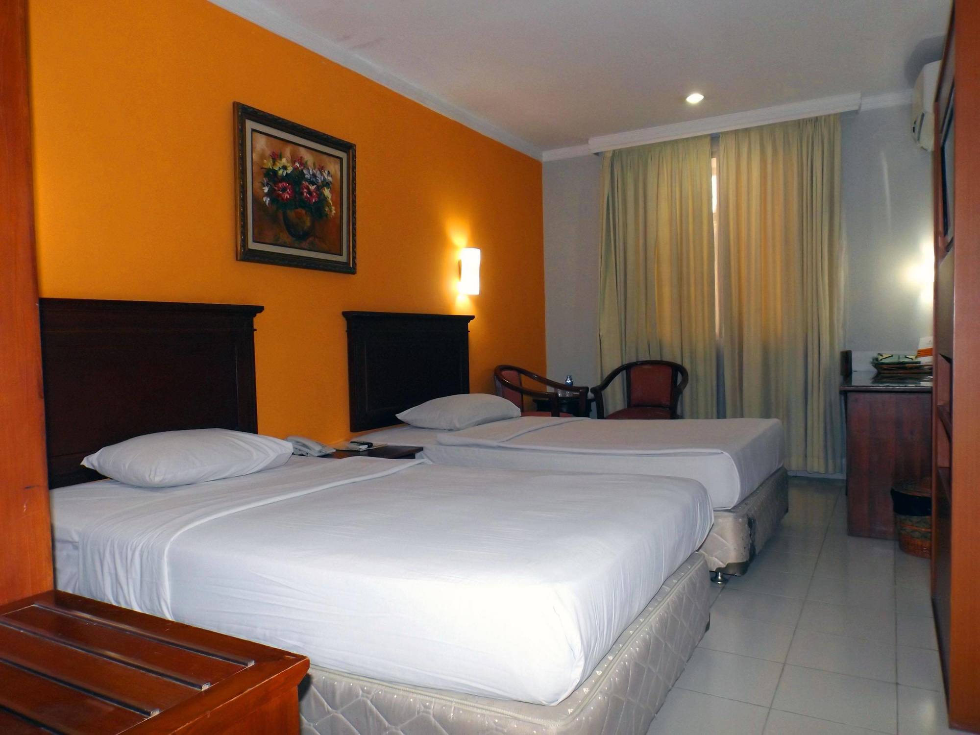 Sofyan Hotel Soepomo Jakarta Eksteriør bilde