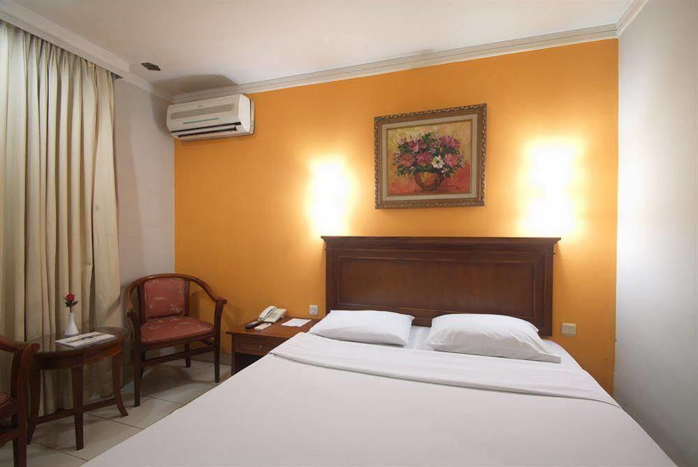 Sofyan Hotel Soepomo Jakarta Eksteriør bilde