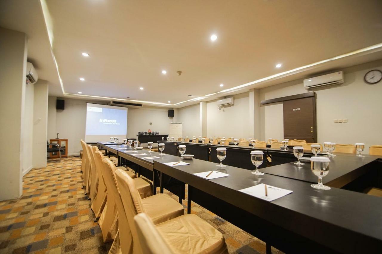 Sofyan Hotel Soepomo Jakarta Eksteriør bilde