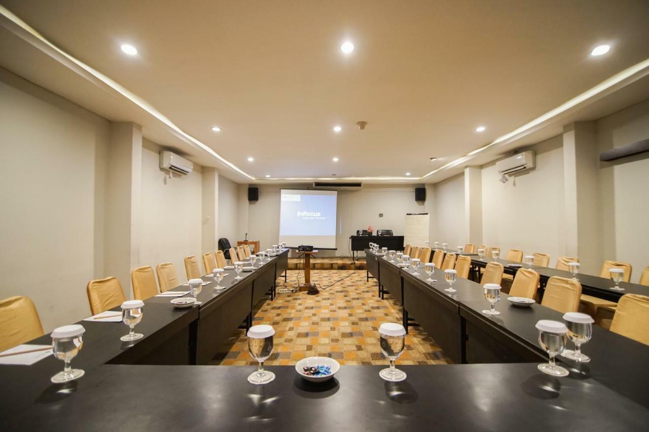 Sofyan Hotel Soepomo Jakarta Eksteriør bilde